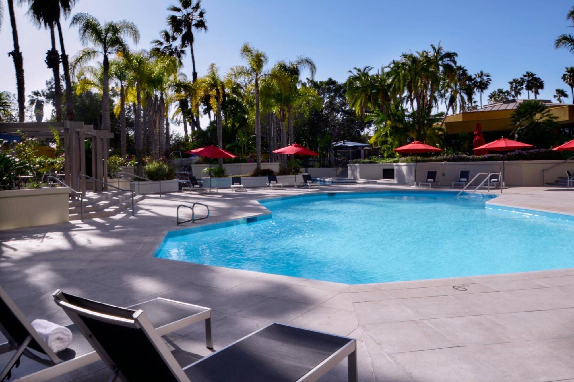 Long Beach Marriott Exteriör bild